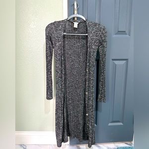 Gray cardigan with buttons